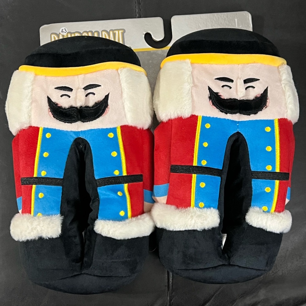 NWT Nutcracker Plush Slippers